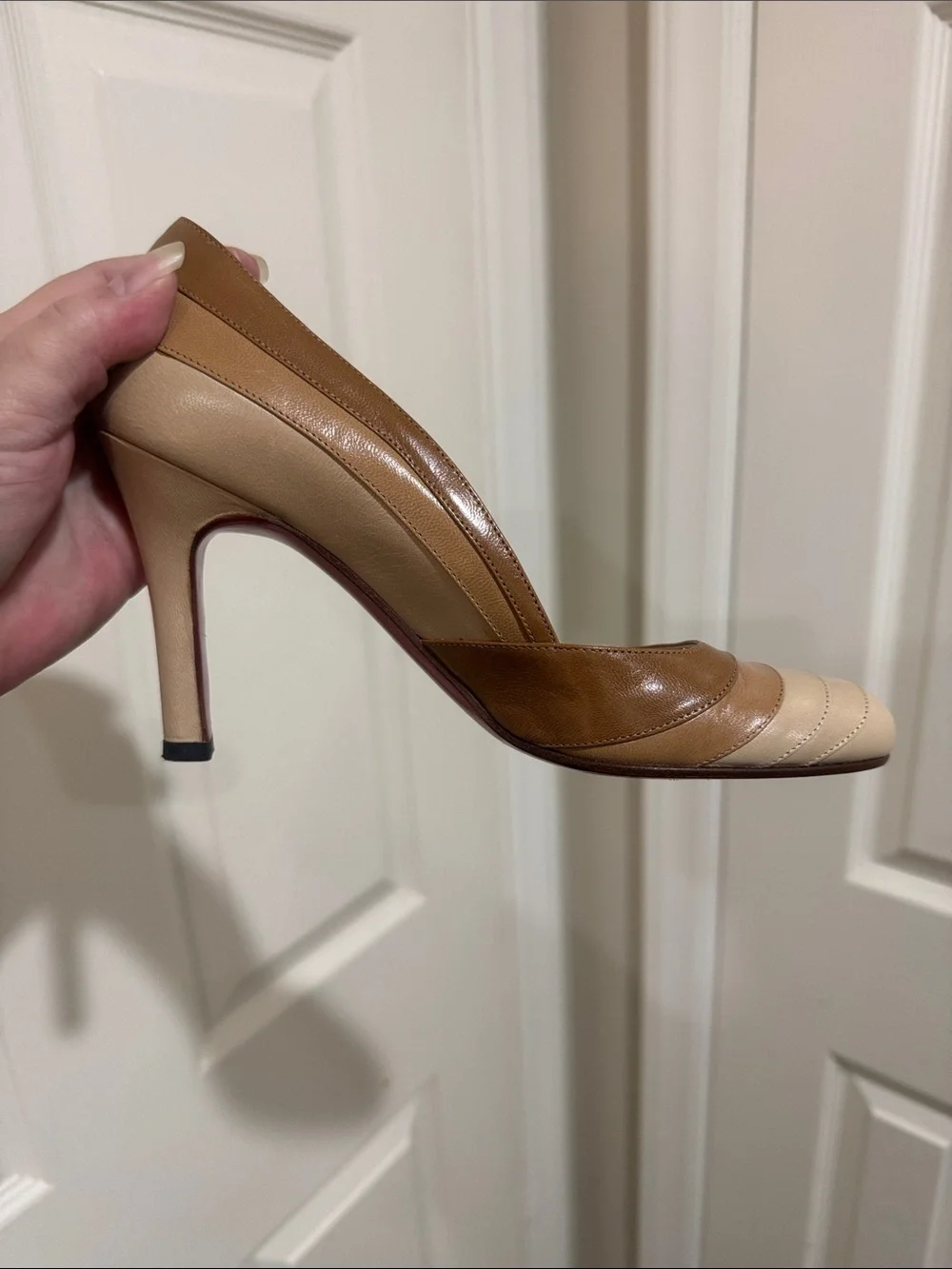 Christian Louboutin/Classic Three-Tone Beige and Darker Cream Women's Heels! 6.5